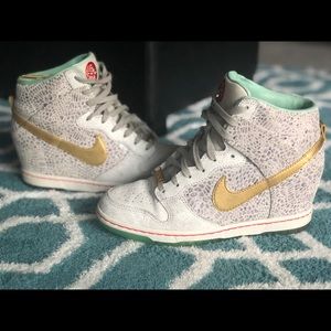 Special Edition Chinese NY Dunk Sky Hi YOTH